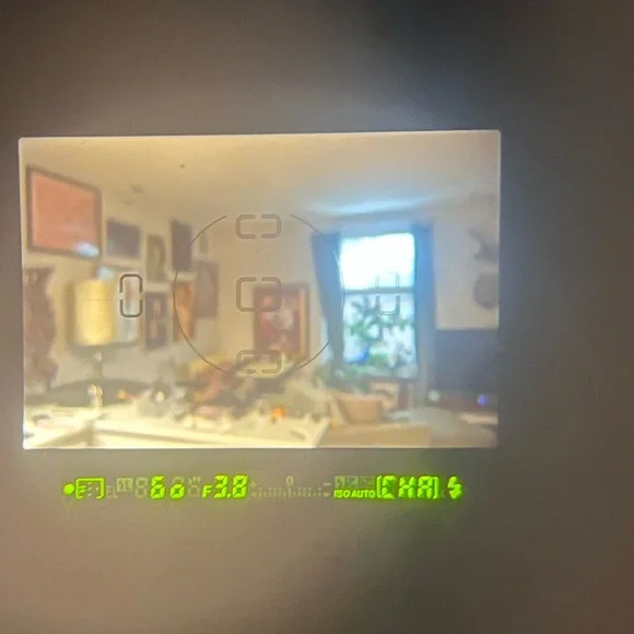 Nikon D50 digital Camera video w/Manual, Charger, A/V Cable, SD Card/Reader